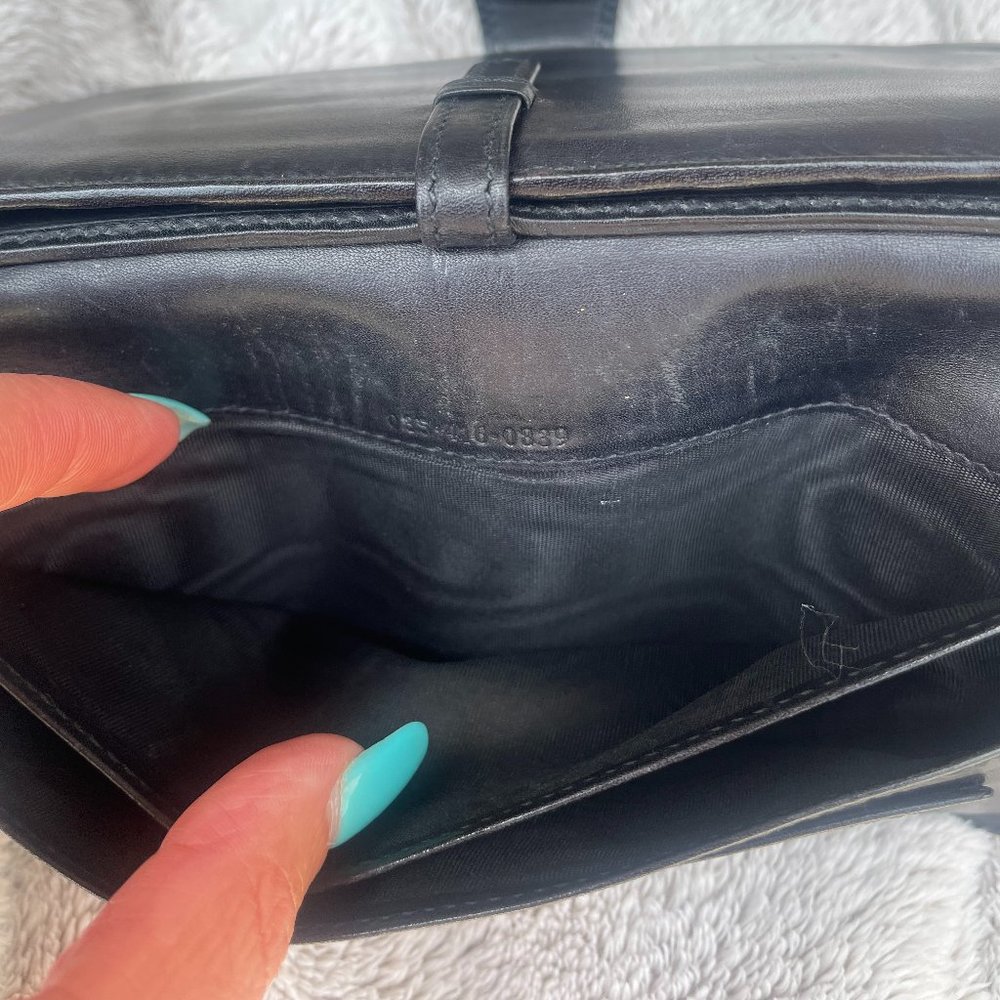 Gucci Vintage Rare Long Wallet w/ Kiss Lock - EUC! - Picture 12 of 16